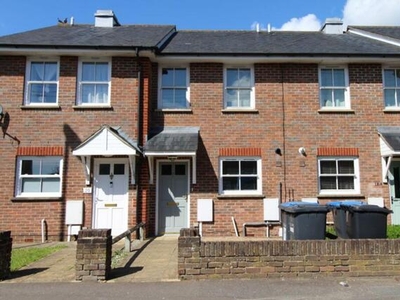 2 Bedroom Terraced House For Rent In Burgess Hill