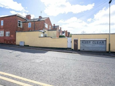 2 bedroom terraced house for sale Leicester, LE2 6EG
