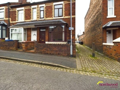 2 bedroom terraced house for sale Newcastle-under-lyme, ST5 1LS
