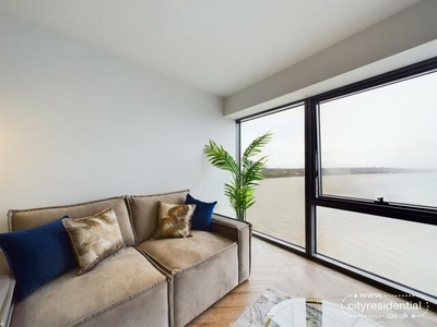 3 Bedroom Apartment For Sale In Princes Dock