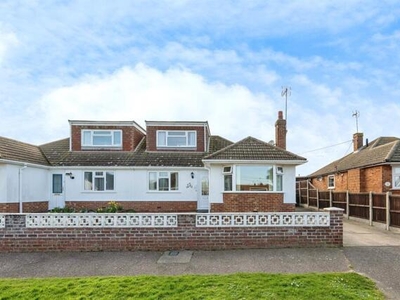 3 Bedroom Bungalow Caister On Sea Caister On Sea