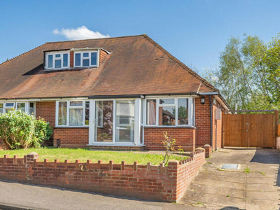 3 Bedroom Bungalow For Sale In Guildford, Surrey