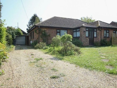 3 bedroom detached bungalow for sale Leiston, IP16 4HQ