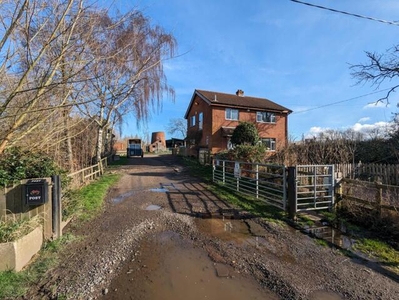 3 Bedroom Detached House For Sale In Barrowby Stenwith, Grantham
