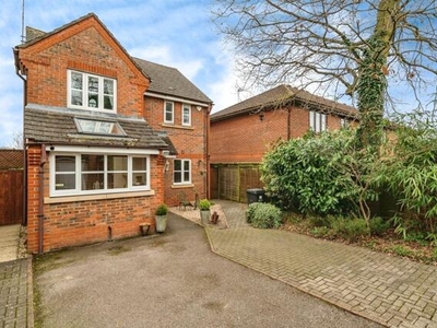 3 Bedroom Detached House For Sale In Bricket Wood
