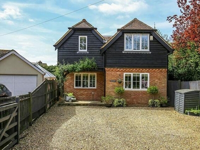3 Bedroom Detached House For Sale In Romsey, Hampshire