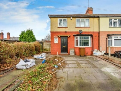 3 Bedroom End Of Terrace House For Sale In Wednesbury, West Midlands