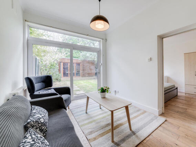 3 Bedroom Flat For Rent In
West Hampstead