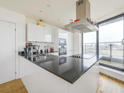 3 Bedroom Flat For Sale In Poplar, London