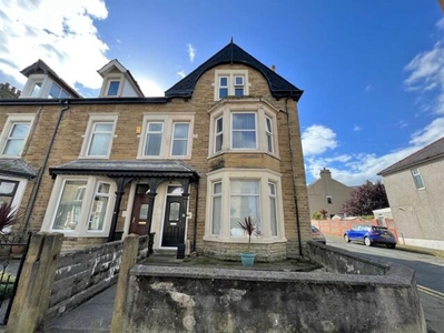 3 Bedroom Maisonette For Sale In Heysham