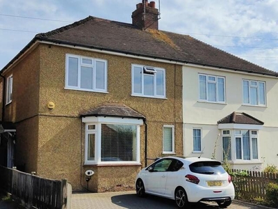 3 Bedroom Semi-detached House For Rent In Bexhill On Sea