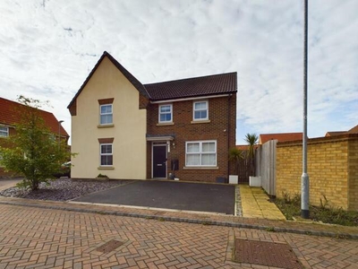 3 Bedroom Semi-detached House For Rent In Hessle