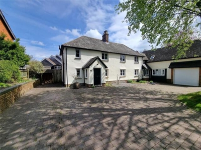3 Bedroom Semi-detached House For Sale In Andover, Hampshire