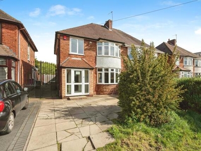 3 Bedroom Semi-detached House For Sale In Castle Bromwich
