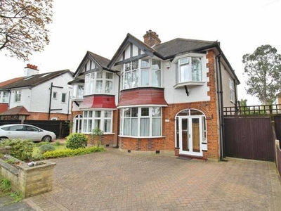 3 Bedroom Semi-detached House For Sale In Isleworth