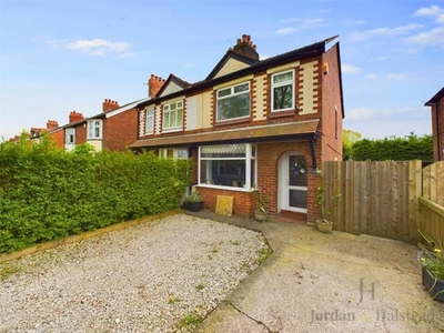 3 Bedroom Semi-detached House For Sale In Middlewich, Cheshire