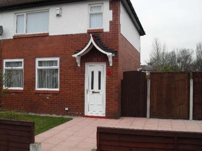 3 bedroom semi-detached house to rent Southport, PR8 4LD