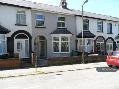 3 Bedroom Terraced House For Rent In Caerphilly