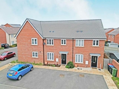 3 Bedroom Terraced House For Sale In Newton Leys