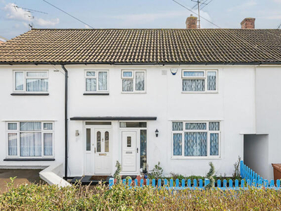 3 Bedroom Terraced House For Sale In Watford