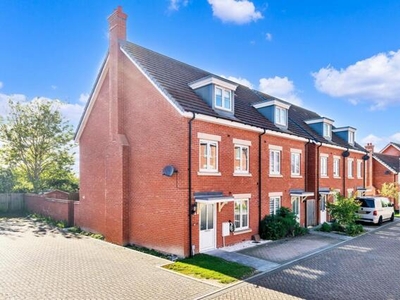 3 Bedroom Town House For Sale In Royston