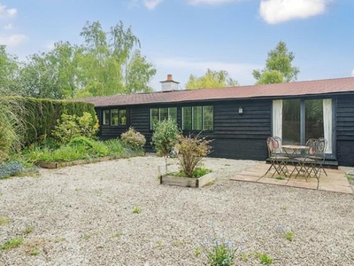 4 Bedroom Bungalow For Rent In Woodchurch, Ashford