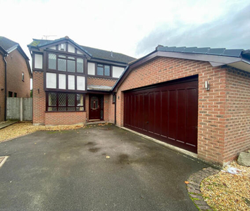 4 Bedroom Detached House For Rent In Sandbach, Cheshire