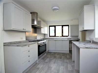 4 Bedroom Detached House For Rent In Worthing
