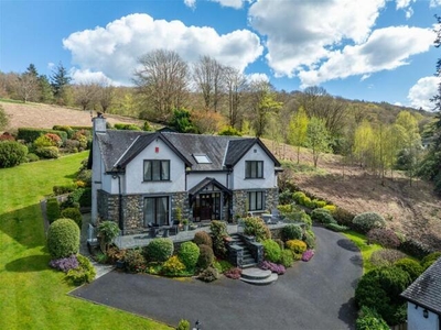 4 Bedroom Detached House For Sale In Bowness-on-windermere, The Lake District