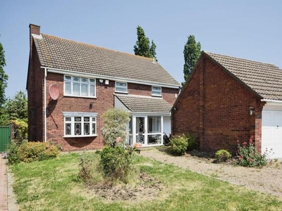 4 Bedroom Detached House For Sale In Emerson Park