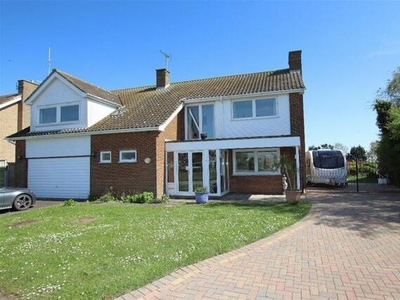 4 Bedroom Detached House For Sale In Point Clear, St Osyth