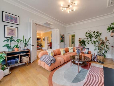 4 Bedroom Flat For Rent In West Hampstead