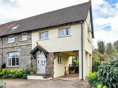 4 Bedroom House Backwell North Somerset