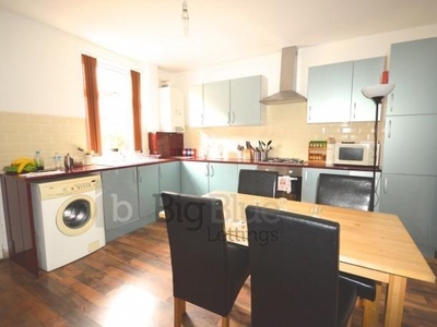 4 Bedroom House Share For Rent In Leeds, West Yorkshire