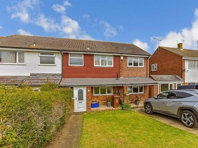 4 Bedroom Semi-detached House For Sale In Cliffe, Rochester