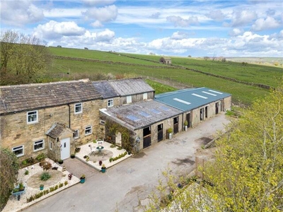 4 Bedroom Semi-detached House For Sale In Harrogate, North Yorkshire