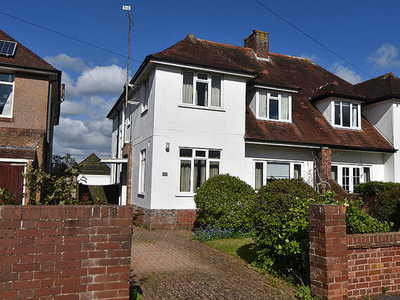 4 Bedroom Semi-detached House For Sale In Heavitree, Exeter