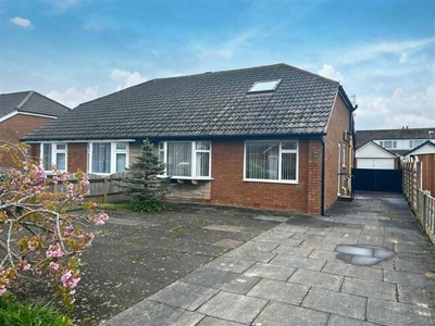 4 Bedroom Semi-detached House For Sale In Marshside, Southport