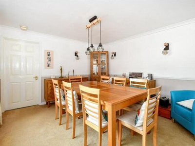 4 Bedroom Semi-detached House For Sale In Uckfield