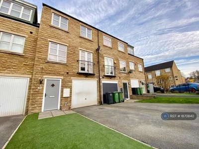4 Bedroom Terraced House For Rent In Huddersfield