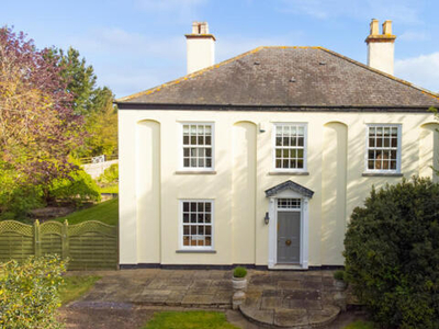 5 Bedroom Character Property For Sale In Kinoulton