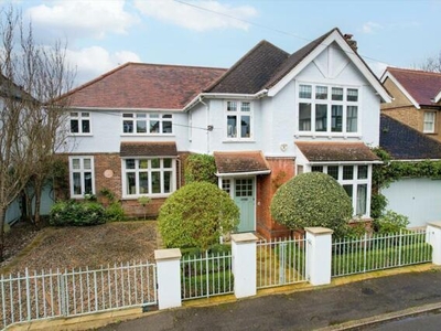 5 Bedroom House Thames Ditton Surrey