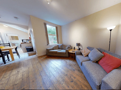 5 Bedroom Semi-detached House For Rent In Lenton, Nottingham