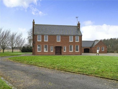 Detached House For Rent In Stafford