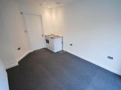 Studio Flat For Rent In Wembley, Middlesex