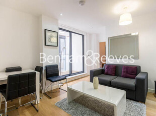 1 Bedroom Apartment For Rent In Aldgate East