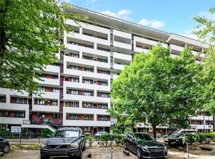 1 Bedroom Apartment For Sale In Hallfield, London