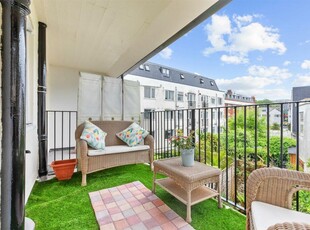 1 bedroom apartment for sale in Park Crescent Terrace, Brighton, BN2