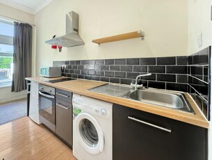 1 bedroom flat for rent in Cathedral Road, Cardiff, CF11