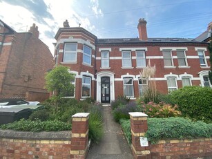1 bedroom flat for rent in Droitwich Road, WORCESTER, WR3